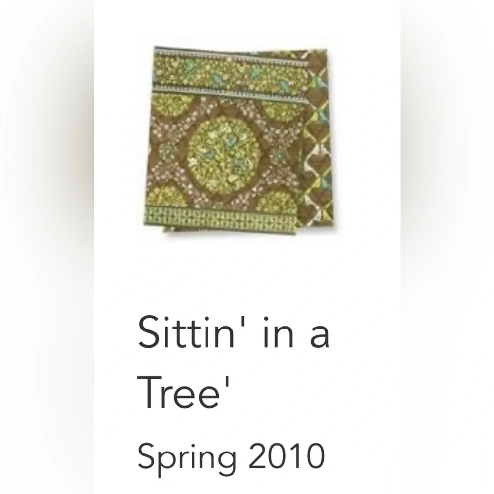 Vera Bradley Jazzy Clutch in “Sittin’ in a Tree” pattern (Retired)